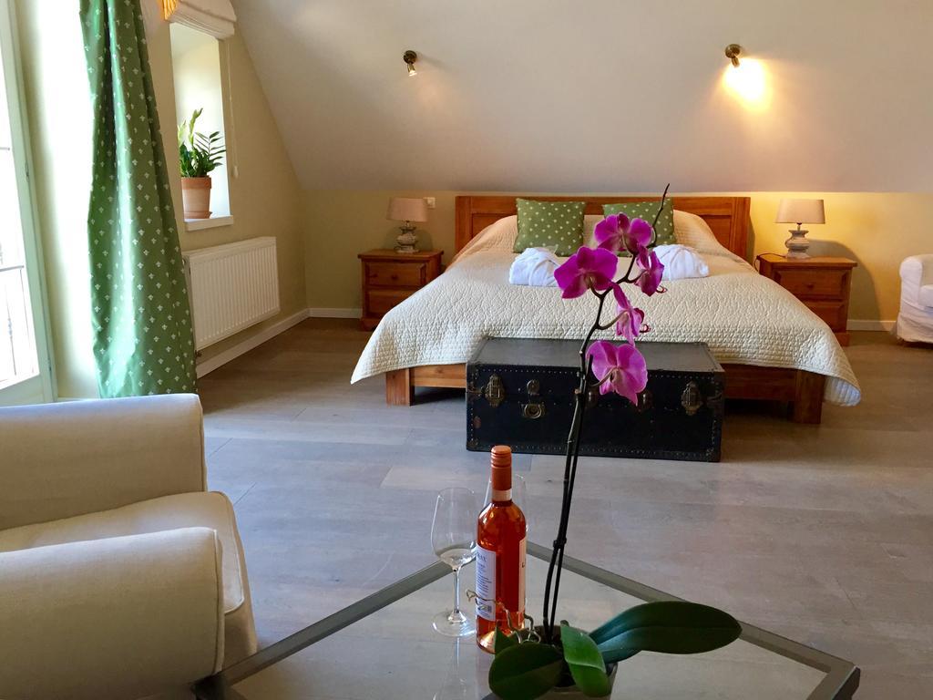 Liszkay Borkuria Hotel Monoszlo ภายนอก รูปภาพ